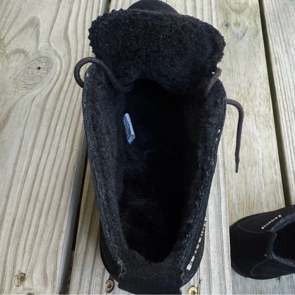 Bearpaw Suede Skye Chukka Boots Black Wool Fur Lined Lace Up Flats
